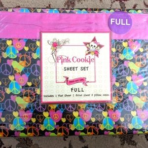 Full size Pink Cookie Sheet set